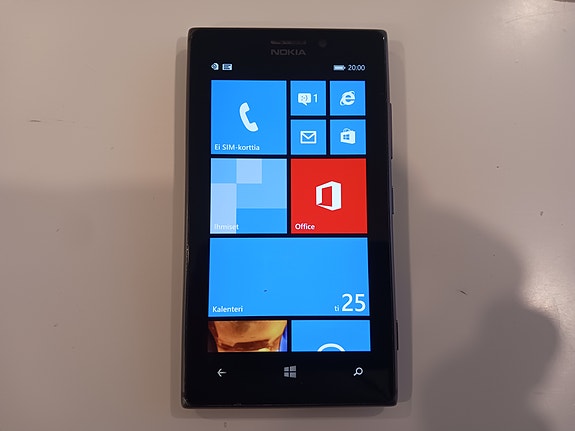 Nokia Lumia 925+laturi