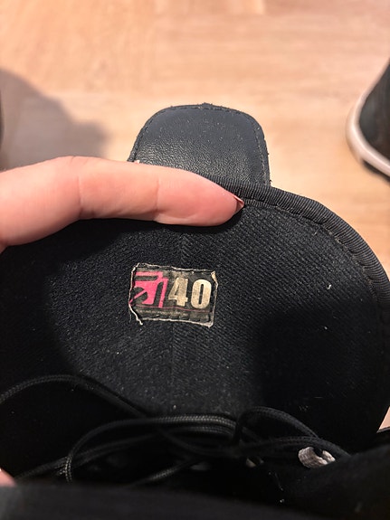 Product image 8 of 9