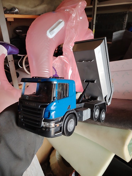 Emek lelu kuorma-auto sininen harmaa