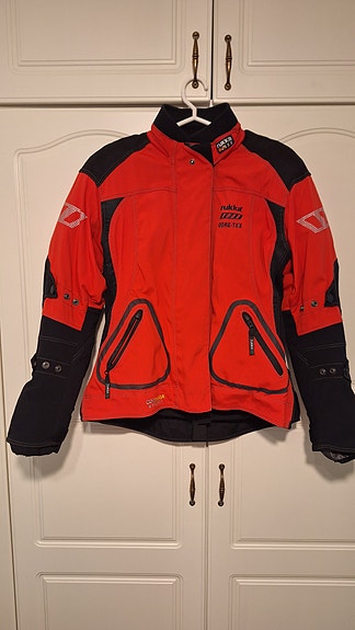 Rukka Gore-tex naisten MP asu 38/40