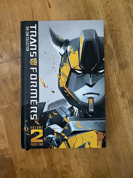 Transformers: IDW Collection Phase Two Volume 2