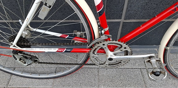 Product image 8 of 9