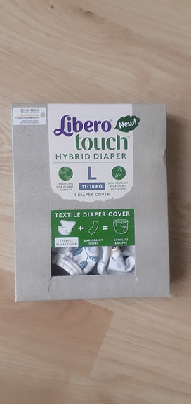 Uusi Libero touch hybrid - vaipoille tekstiilihousur koko L ( 11- 18kg )
