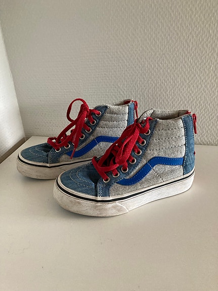 Vans tennarit 28
