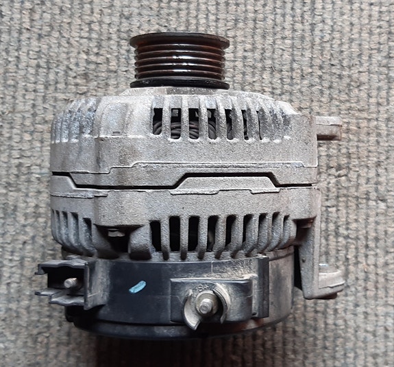 Bosch laturi Ford Mondeo Zetec mk1/mk2