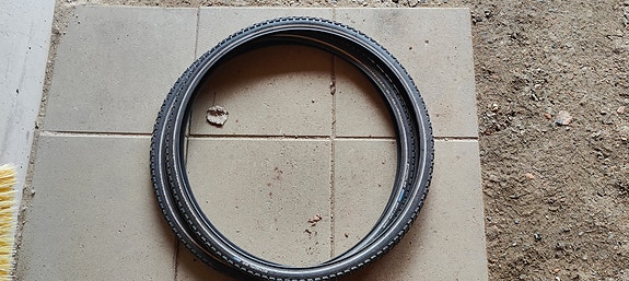 Schwalbe Winter polkupyörän nastarengas 28" 42-622 120 nastaa