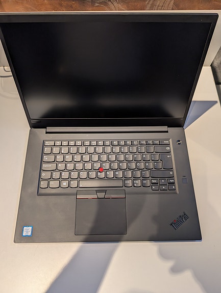 Lenovo ThinkPad P1 Gen1 15,6" i7/16Gb/512Gb Huippukuntoinen