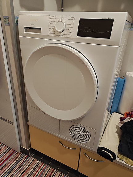 Siemens iQ300 kuivausrumpu WT43H00LDN (8kg)