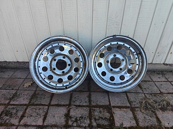 Mangels 2kpl