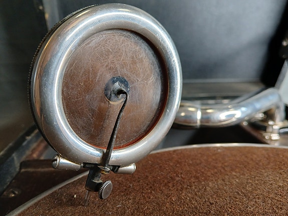 Product image 8 of 9