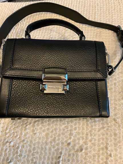 Laadukas laukku Michael Kors , 20x14x5