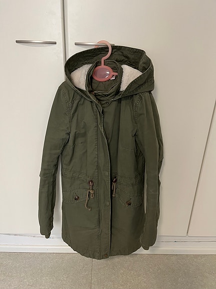 H&M parkatakki koko 32 vihreä