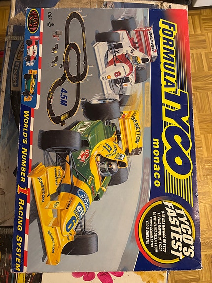 Tyco autorata. ”Ajamaton”