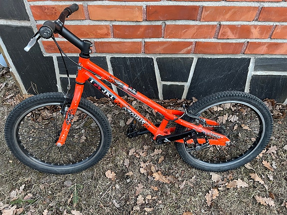 Trial pyörä