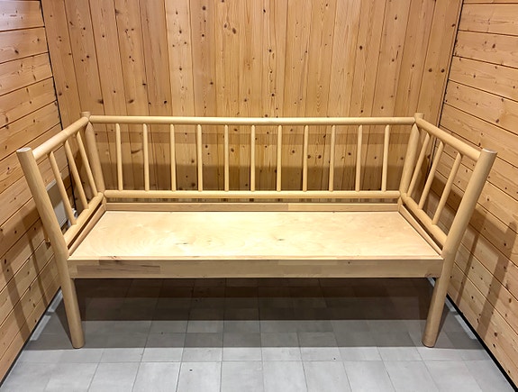 Harvinainen ja uudenveroinen Ikea Björksnäs -sohva