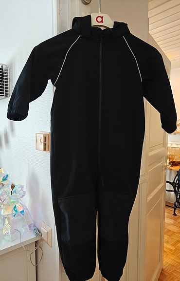Softshell haalari