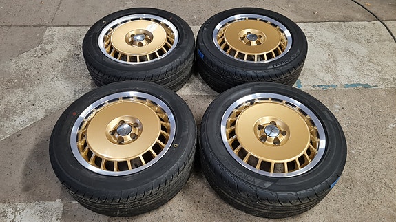 5x100 16x7.5 +38 225/50r16 RONAL R50 AERO ja Yokohama renkaat