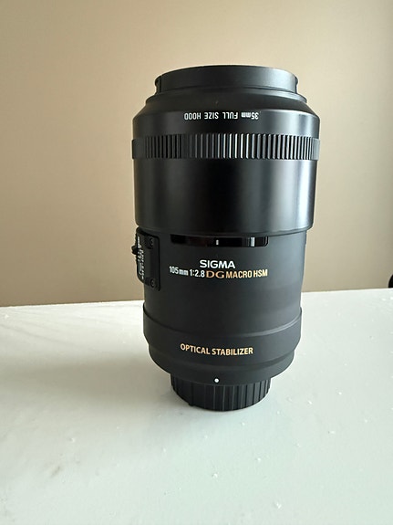 Sigma 105mm f/2.8 Macro OS – Nikon Mount – Sharp Lens