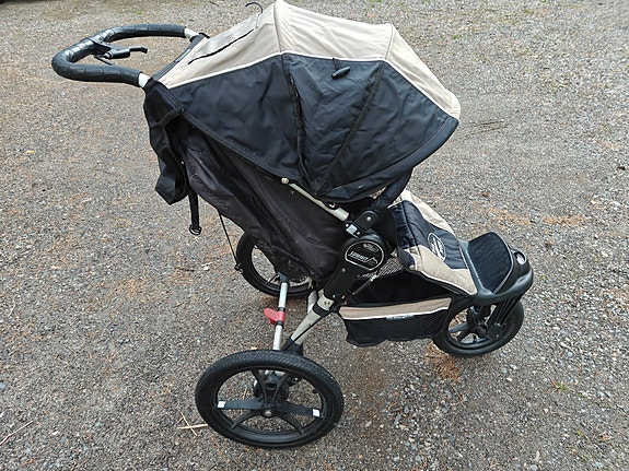 Baby jogger juoksurattaat