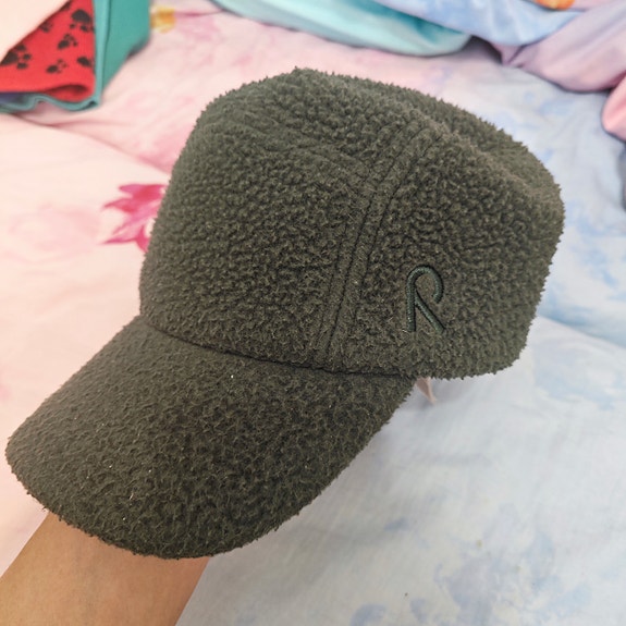 Reima lämmin lippis / fleece-hattu, koko 52/54