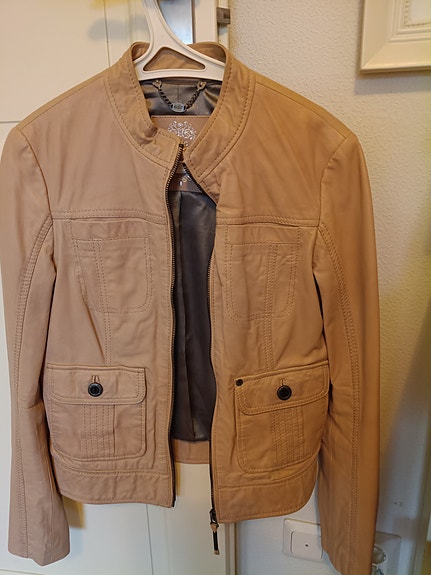 Esprit ihana nahkatakki xs/s