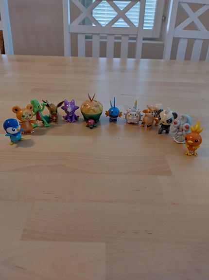 Pokemon figuuri