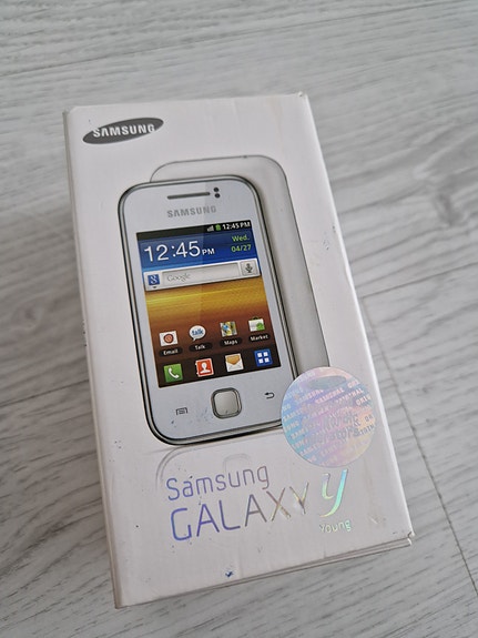 Samsung Galaxy Y (GT-S5360)