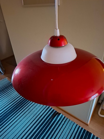 Keittiön kattovalaisin
