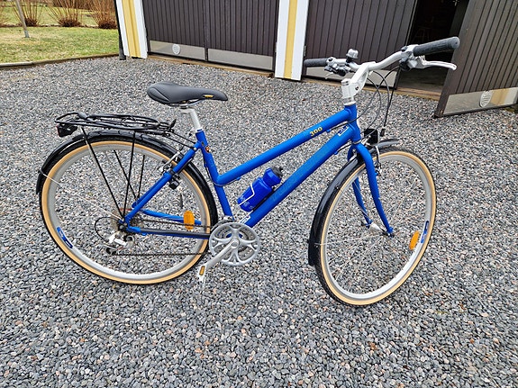 Naisten Tunturi H300 polkupyörä 48 cm runko 28" renkaat
