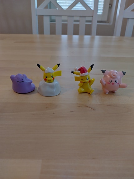 Pokemon figuuri