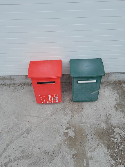 Postilaatikoita