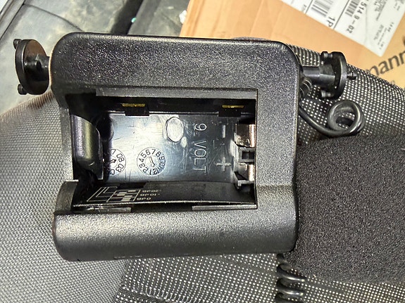 Product image 8 of 9