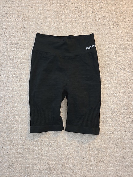 Better bodies biker shortsit