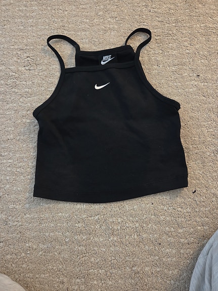 Nike lyhyt toppi