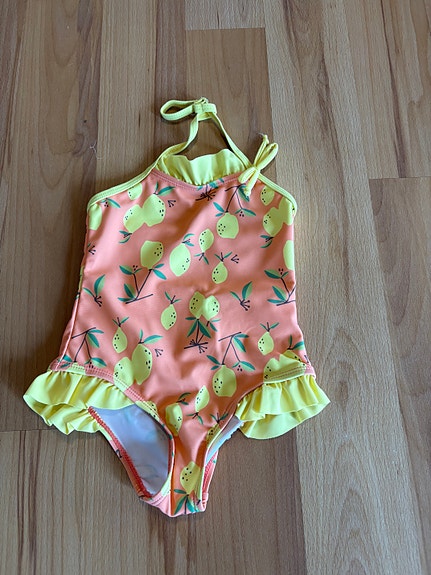 Lasten uima-asu