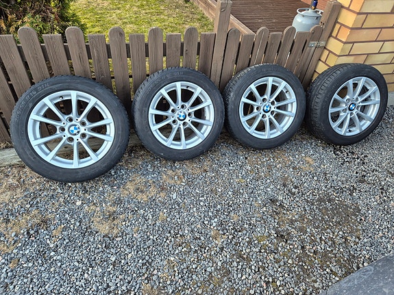 BMW 16" alkuperäiset vanteet+renkaat