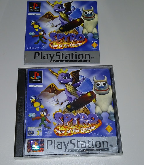 Spyro Year Of the Dragon PS1 (ei levyä)