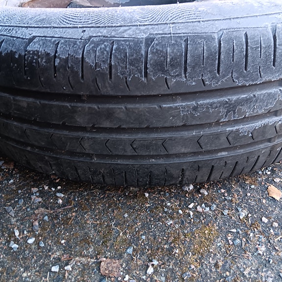 kesärengas peltivanteella 195/65R15.