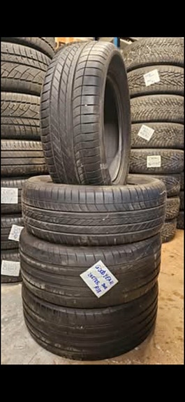 Good year 255/55R18