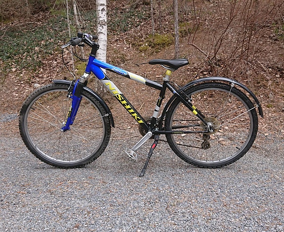 Poikien maastopyörä 26"