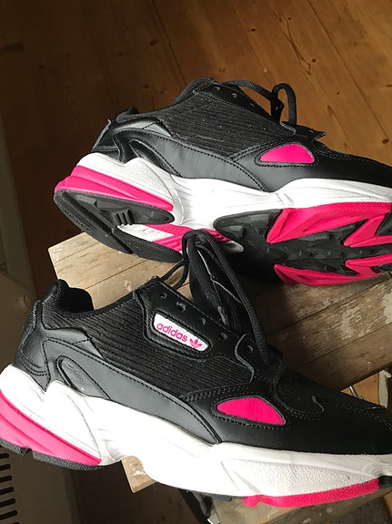 Adidas kengät, naisten, koko 40.5