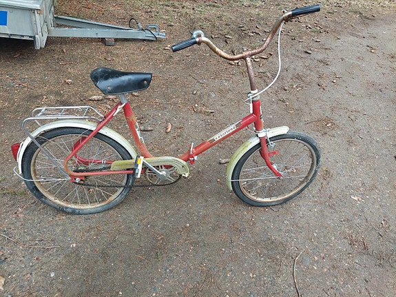Taittuvarunkoinen vanha pyörä