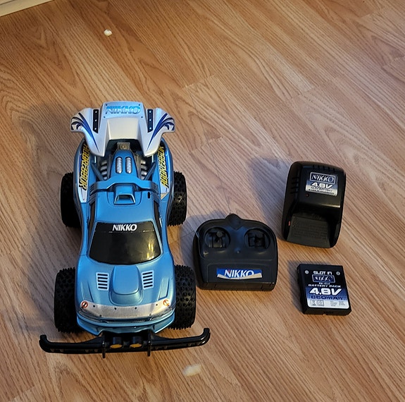 Product image 2 of 4