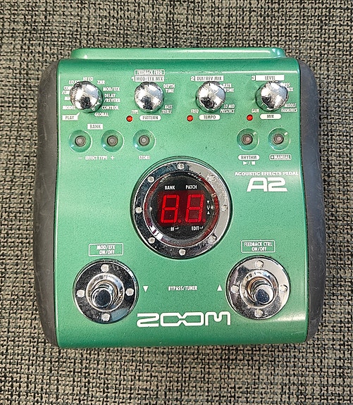 Zoom A2 multiefekti