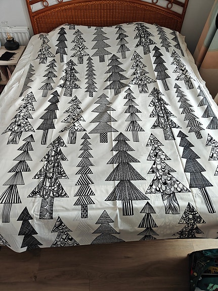 Marimekko Kuusikossa-verho