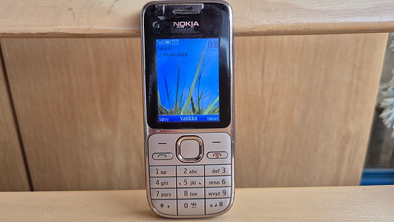 Nokia C2-01