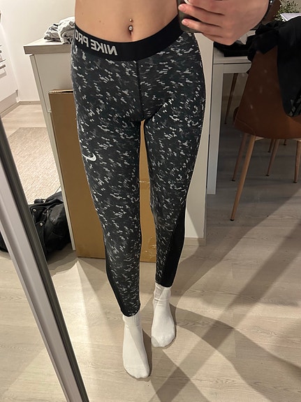 Nike Pro legginssit xs