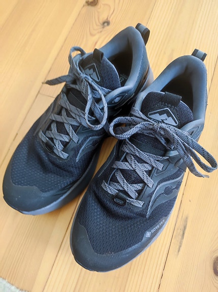Saucony Juoksukengät Ride 15 Tr Gore-Tex, koko 40
 koko 40 musta