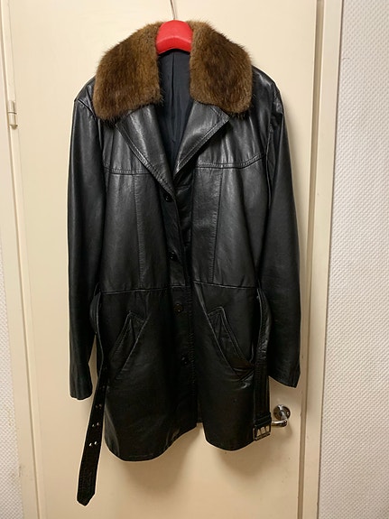American Vintage miesten pitkä nahkatakki koko 56 musta