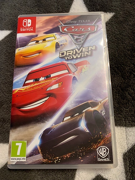 Nintendo Switch Cars 3 Driven to Win -peli